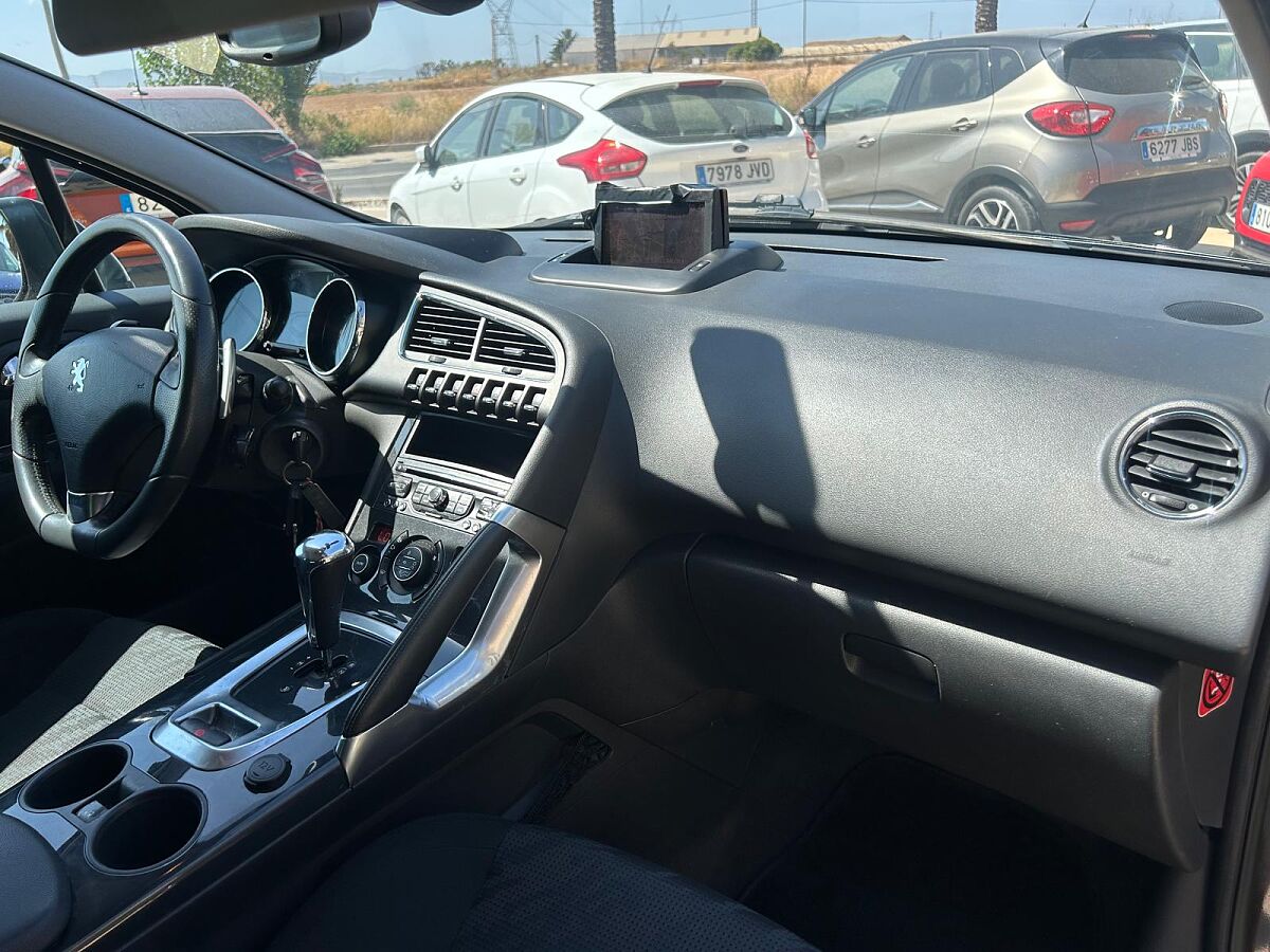 PEUGEOT 3008 SPORT PACK 1.6 HDI AUTO SPANISH LHD IN SPAIN 136000 MILES 2010